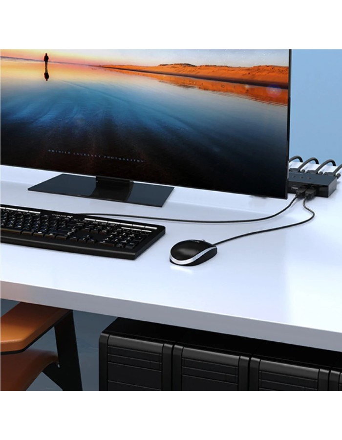Unitek VGA KVM Switch 4In1Out w/3-Port USB2.0 Hub U-8710ABK Unitek VGA KVM Switch 4In1Out w/3-Port USB2.0 Hub U-8710ABK