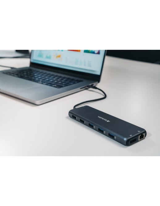 Verbatim USB-C 13-Port Hub Triple Display 100W PD CMH-13 Verbatim USB-C 13-Port Hub Triple Display 100W PD CMH-13