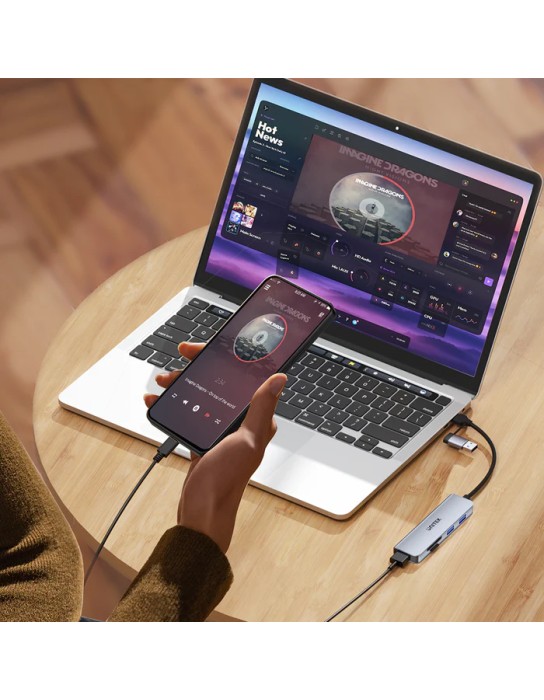 Unitek USB-C Hub 3xUSBA SD/Micro SD Card Reader H1320A