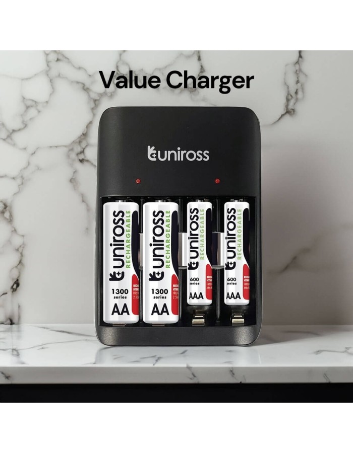 Uniross USB Charger UCU010C for AA/AAA Includes 2xAA & 2xAAA Batteries
