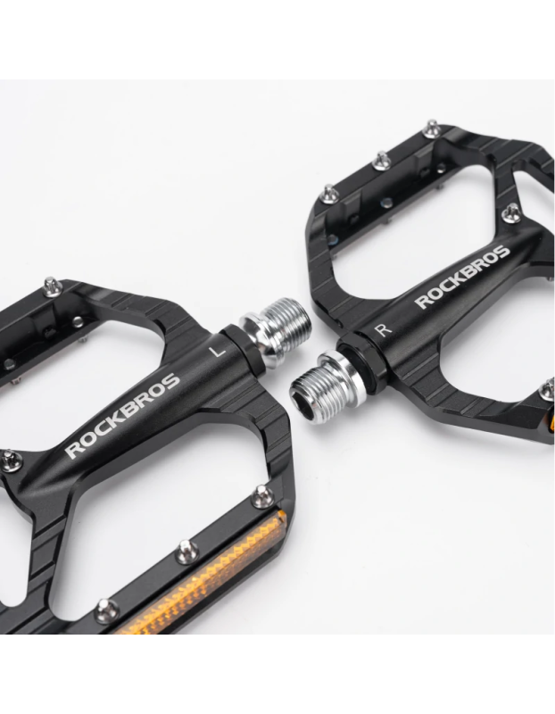 Rockbros C700 Reflective Aluminum Platform Bicycle Pedals - Black Rockbros C700 Reflective Aluminum Platform Bicycle Pedals - Black