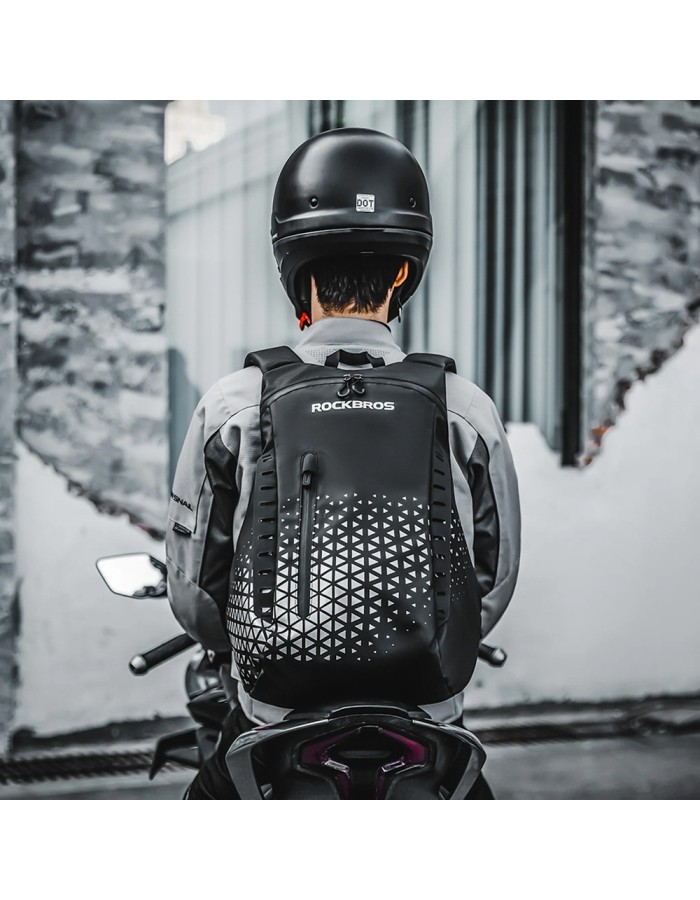 Rockbros H36 Backpack with Helmet Holder 14.5L - Black Rockbros H36 Backpack with Helmet Holder 14.5L - Black