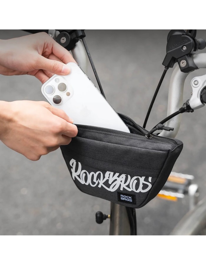 Rockbros G011 Flash Journey trapezoidal handlebar bike bag 0.7 l - black Rockbros G011 Flash Journey trapezoidal handlebar bike bag 0.7 l - black