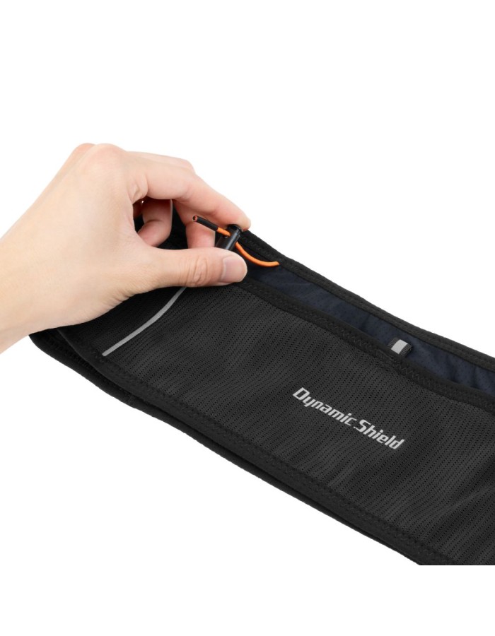 Spigen A712 Dynamic Shield M Running Bag - Black Spigen A712 Dynamic Shield M Running Bag - Black