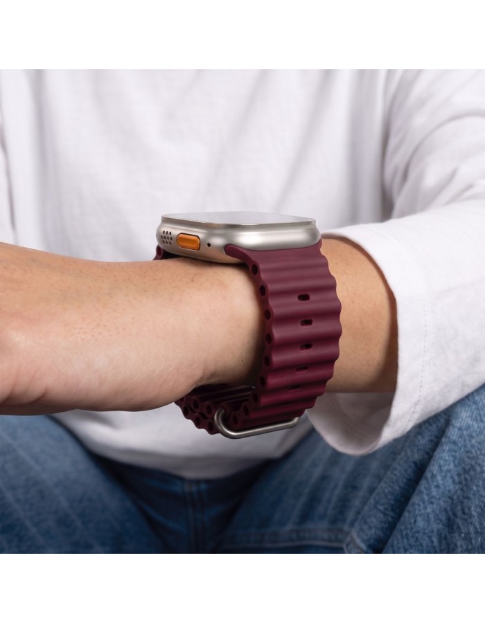 Tech-Protect Iconband Pro strap for Apple Watch 44 / 45 / 46 / 49 mm - burgundy Tech-Protect Iconband Pro strap for Apple Watch 44 / 45 / 46 / 49 mm - burgundy