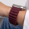 Tech-Protect Iconband Pro strap for Apple Watch 44 / 45 / 46 / 49 mm - burgundy Tech-Protect Iconband Pro strap for Apple Watch 44 / 45 / 46 / 49 mm - burgundy
