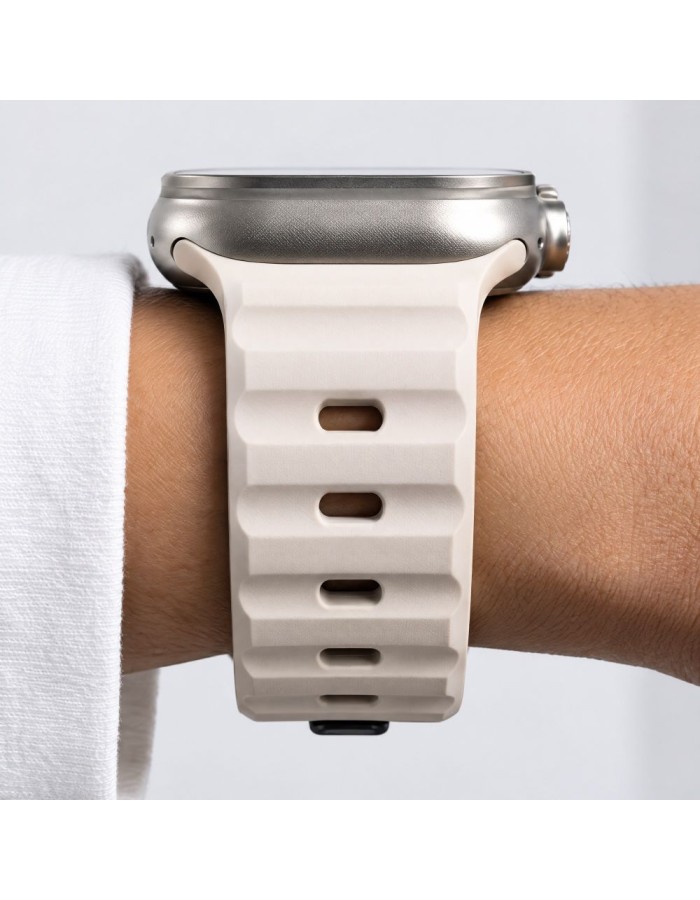 Tech-Protect Silicone Line Strap for Apple Watch 44 / 45 / 46 / 49 mm - Beige Tech-Protect Silicone Line Strap for Apple Watch 44 / 45 / 46 / 49 mm - Beige