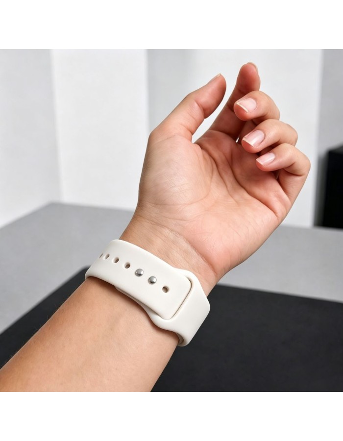 Tech-Protect Silicone Strap for Apple Watch 44 / 45 / 46 / 49 mm - Beige Tech-Protect Silicone Strap for Apple Watch 44 / 45 / 46 / 49 mm - Beige