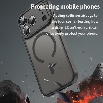 iPhone 18 Pro / 17 Pro PC TPU Magnetic Matte Case, Drop-Resistant - Black