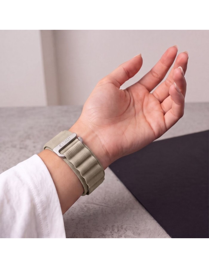 Tech-Protect Nylon Pro Band for Apple Watch 44 / 45 / 46 / 49 mm - beige-olive