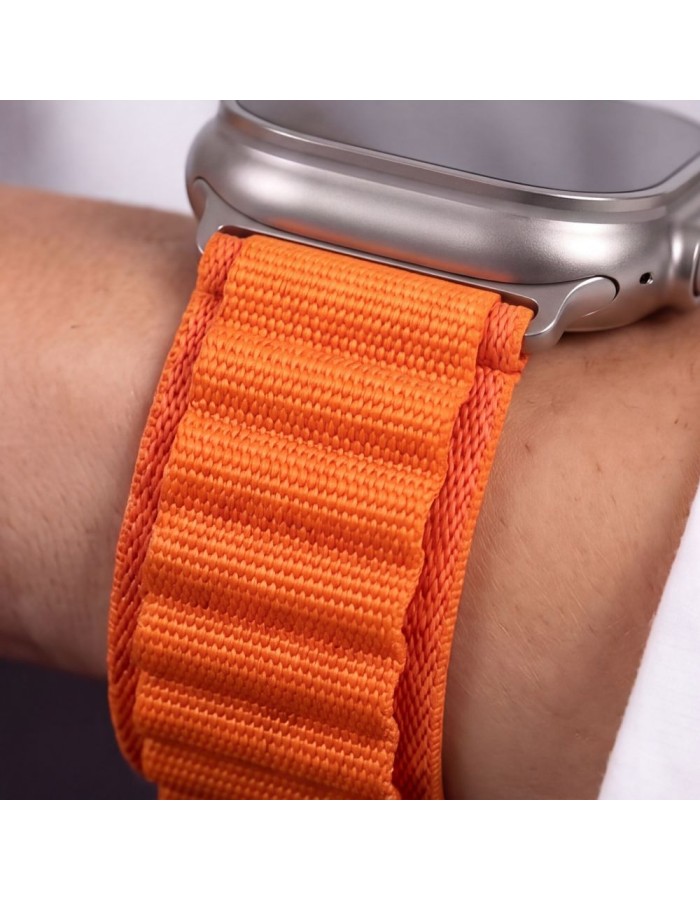 Tech-Protect Nylon Pro Band for Apple Watch 44 / 45 / 46 / 49 mm - orange Tech-Protect Nylon Pro Band for Apple Watch 44 / 45 / 46 / 49 mm - orange